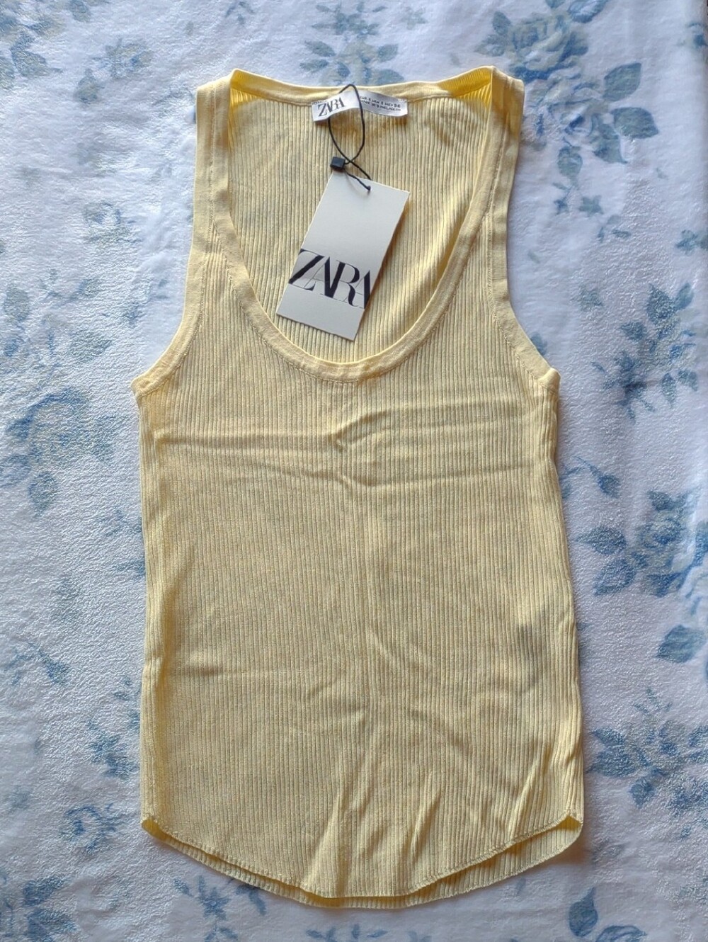 Zara Pale Yellow Ribbed Tank Top